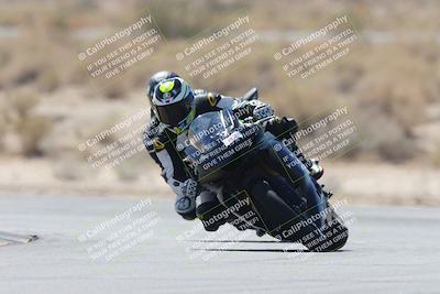 media/Oct-02-2025-Racers Edge (Thu) [[2c91cb6ab3]]/3-B Group/Session 3-Turn 16 (12pm)/